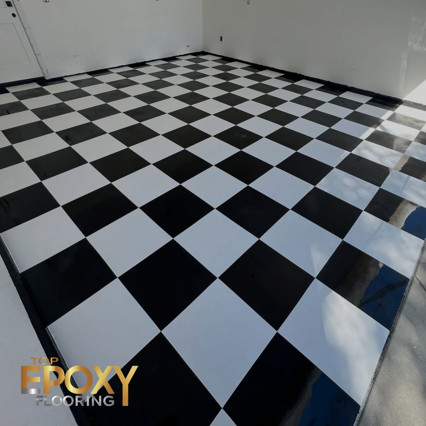 checker epoxy floor black and white